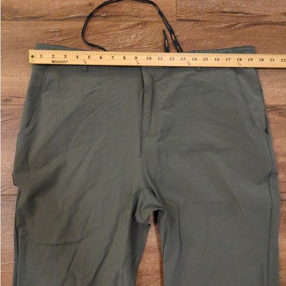 Teren Designs LLC Men's 39x29 Insect Repellant Technology No Fly Zone Hiking - Picture 3 of 6